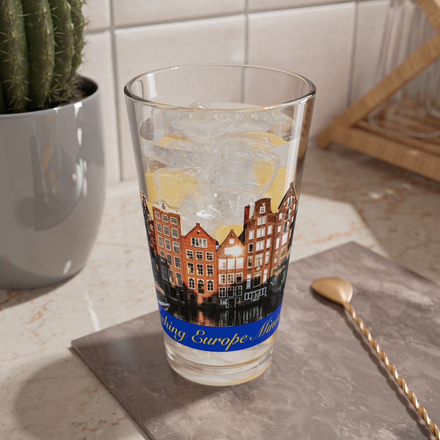 Reaching Europe Glass, 16oz